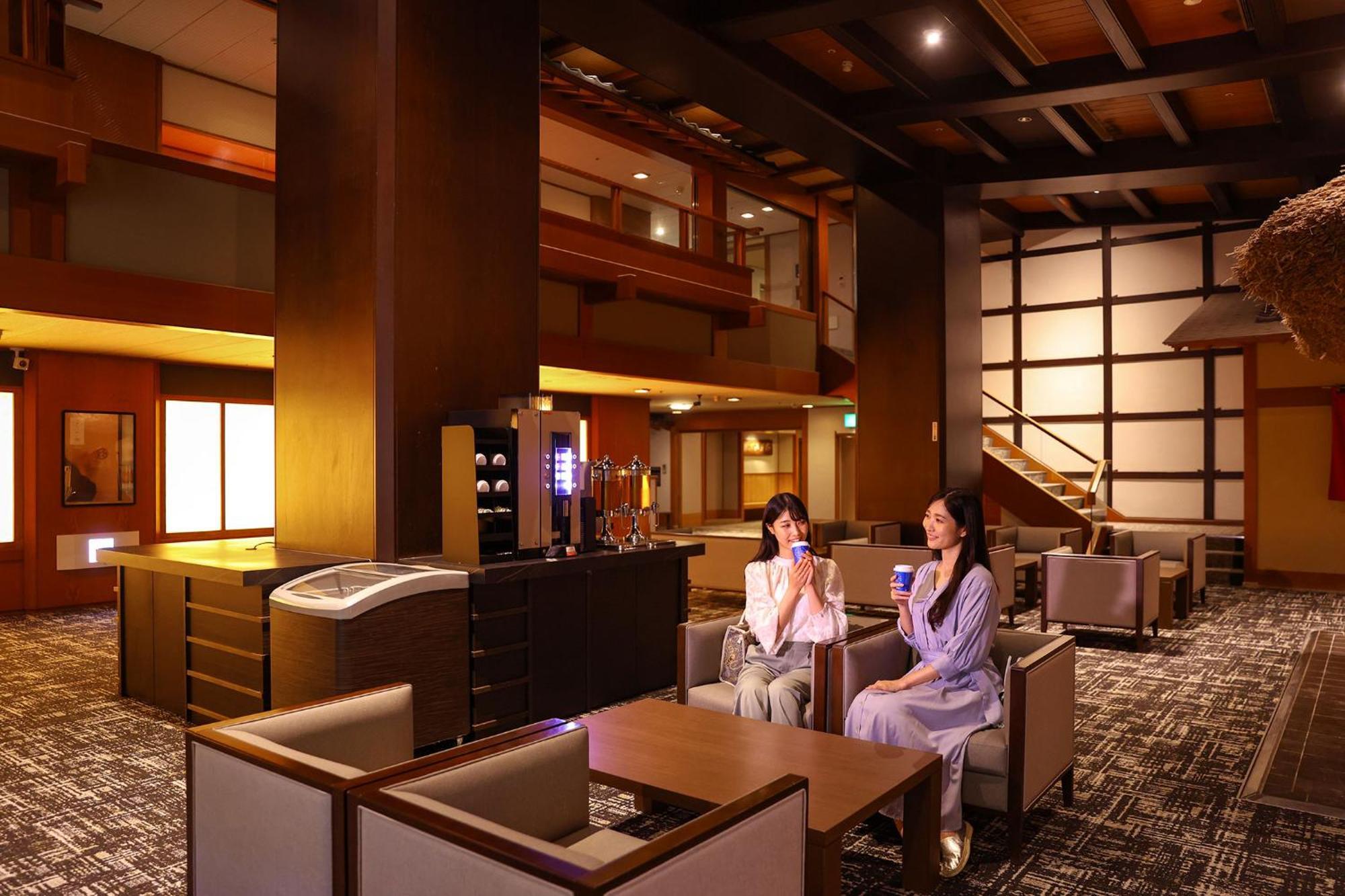 Отель Ooedo Onsen Monogatari Premium Yamashitaya Кага Экстерьер фото