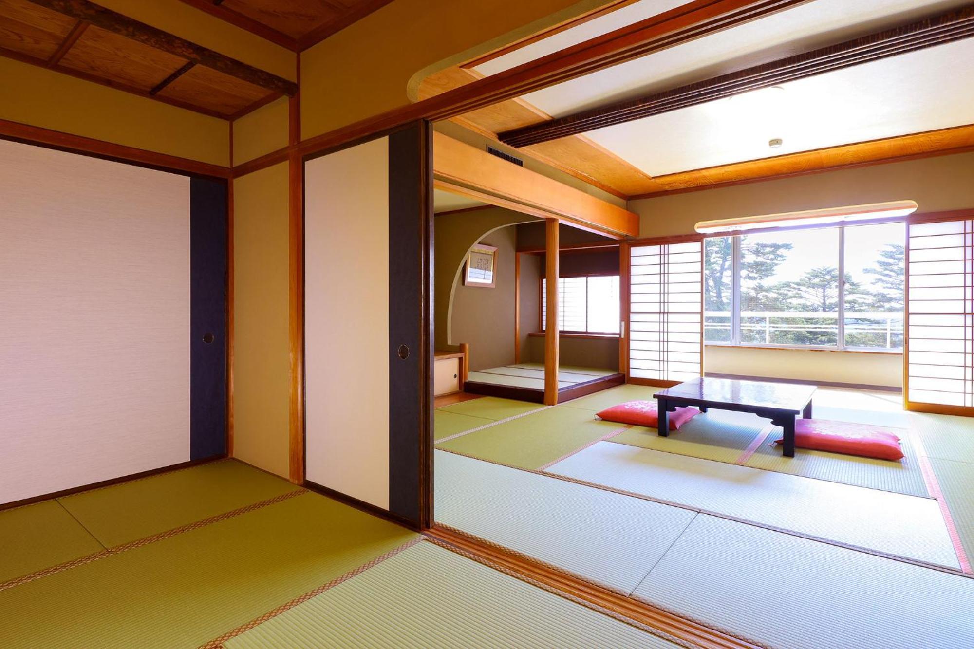 Отель Ooedo Onsen Monogatari Premium Yamashitaya Кага Экстерьер фото