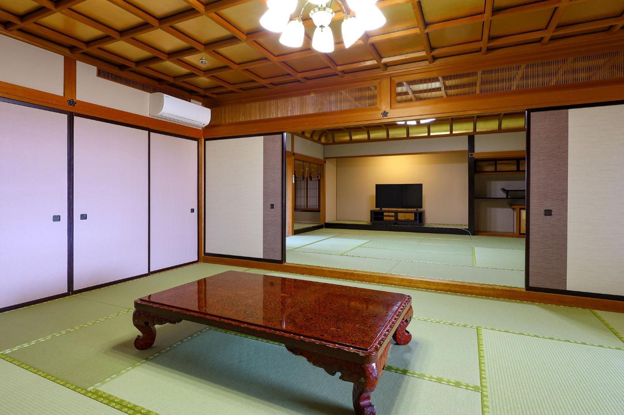 Отель Ooedo Onsen Monogatari Premium Yamashitaya Кага Экстерьер фото